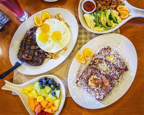 Giant portions of hearty fresh-from-the-farm American food prepared in imaginative ways. . Best breakfast in las vegas on the strip